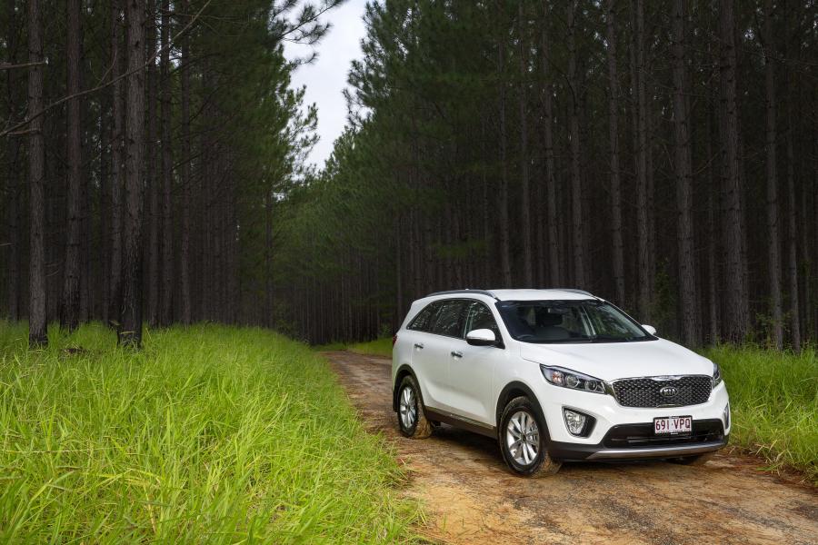  Kia Sorento 2015 года  (AU) (фото 13 из 24)